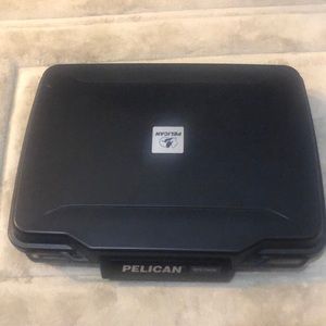 Pelican Tablet/Notebook Case - 1075 case